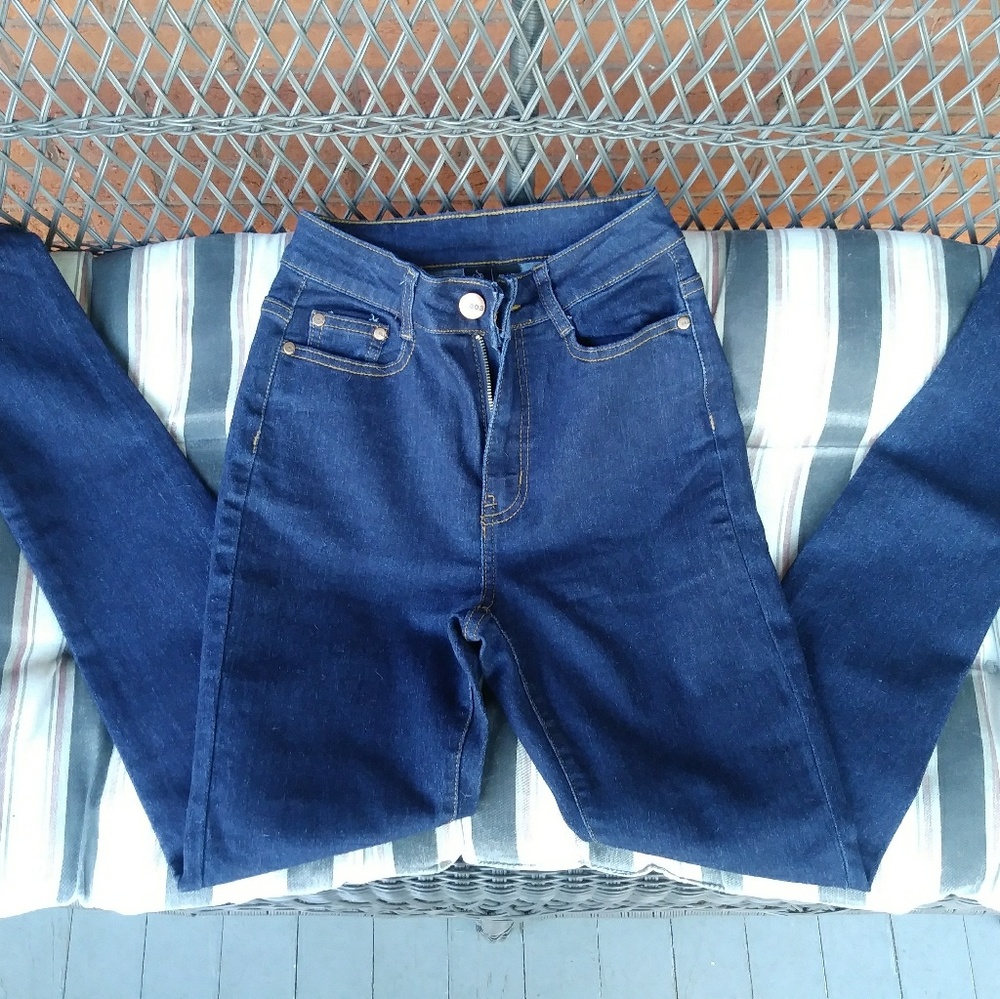 !! SOLD !!